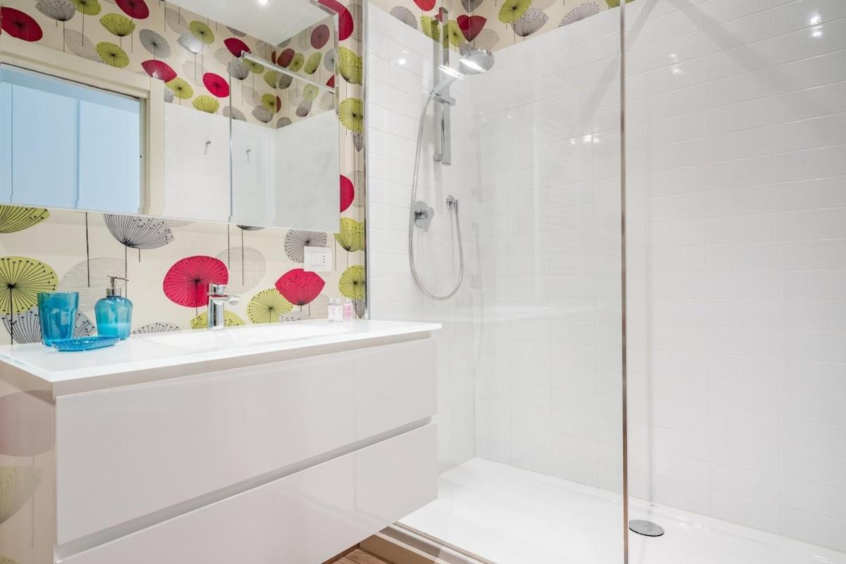 Casa Cenami Apartment ลุคคา ภายนอก รูปภาพ