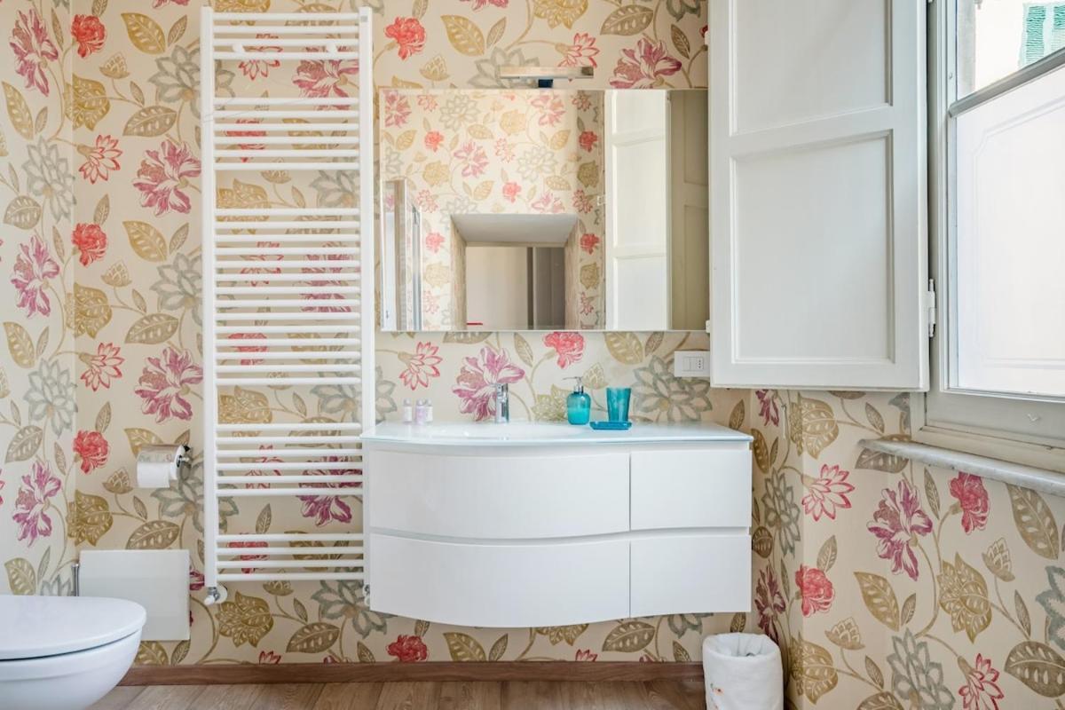Casa Cenami Apartment ลุคคา ภายนอก รูปภาพ