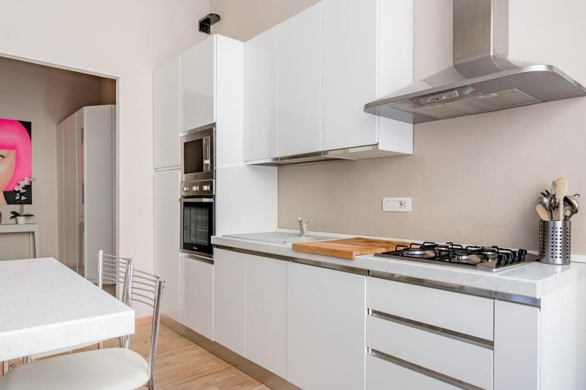 Casa Cenami Apartment ลุคคา ภายนอก รูปภาพ