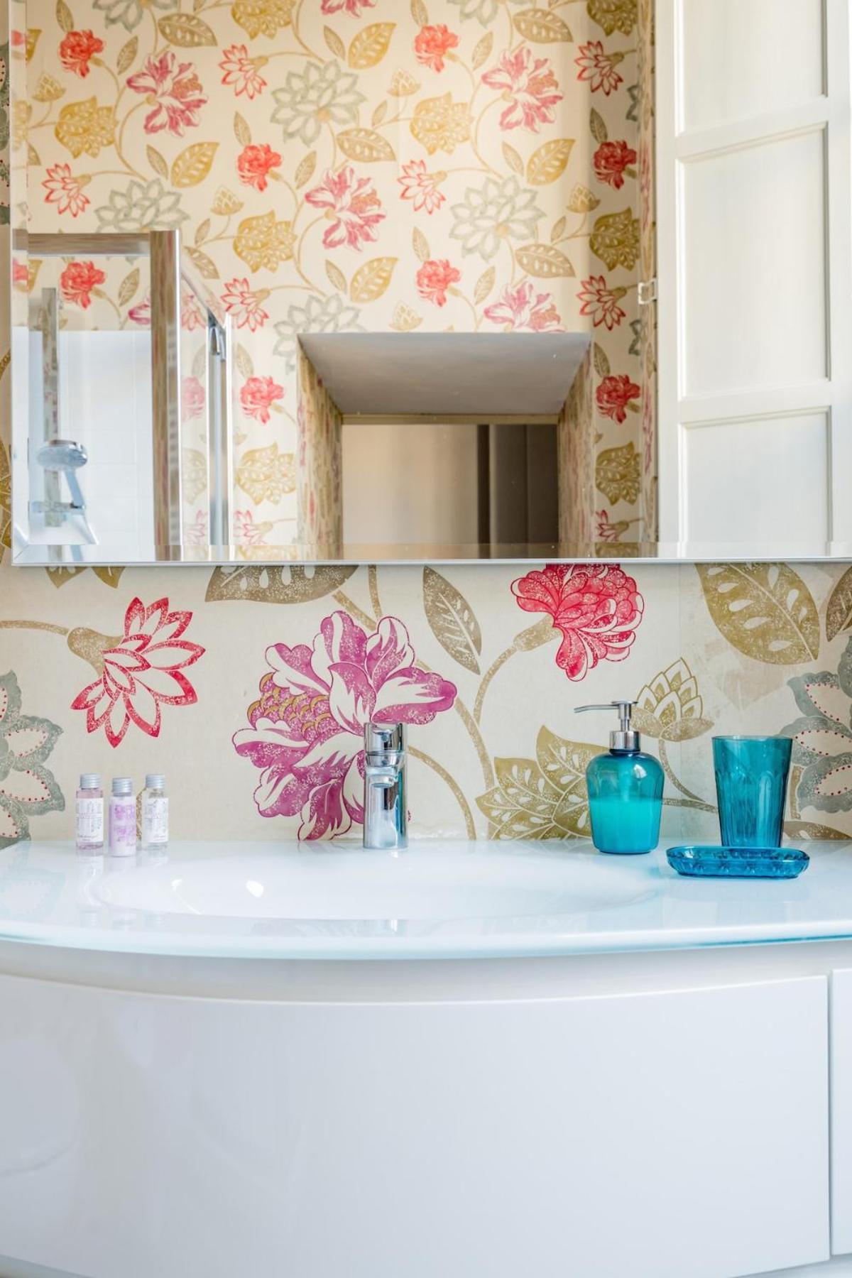 Casa Cenami Apartment ลุคคา ภายนอก รูปภาพ